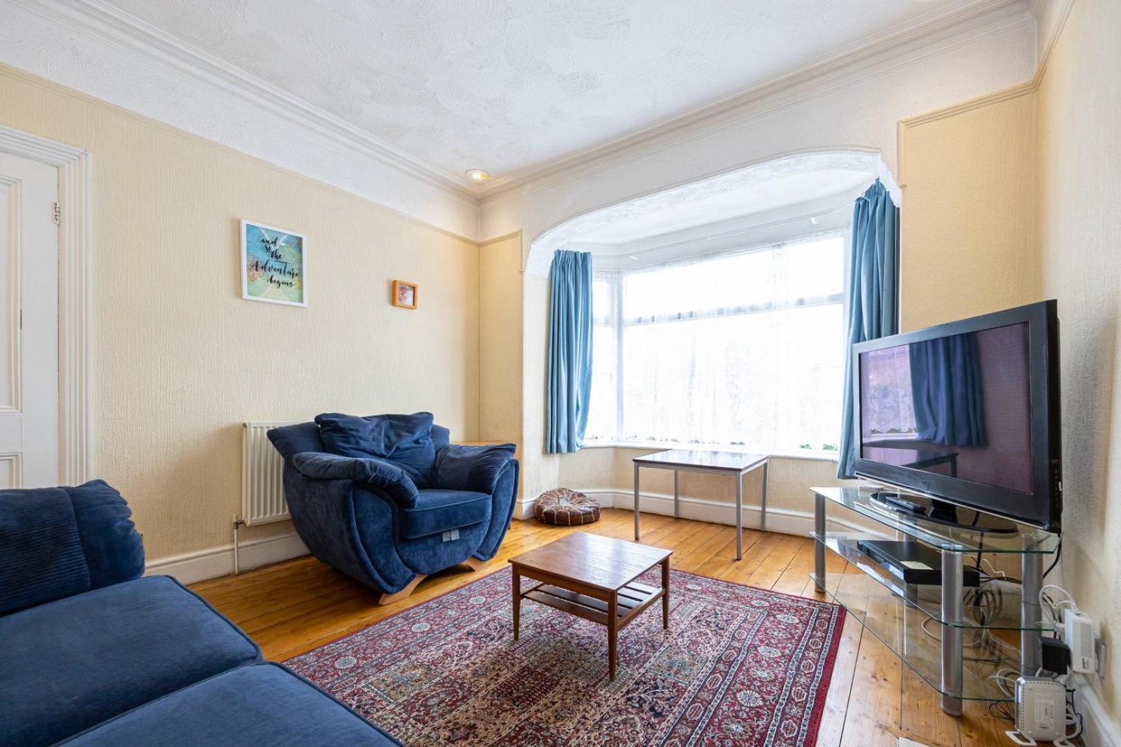 Guestready - Enchanting Life In Gorse Hill Manchester Buitenkant foto